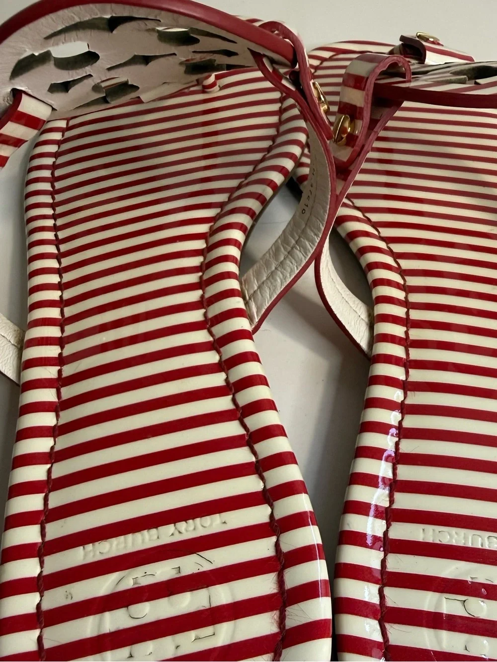 Tory Burch miller size 9  Red and White Striped Patent Logo Thong Sandals